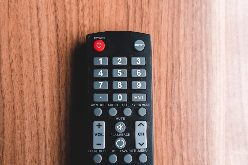 découvrez des codes iptv gratuits pour accéder à une large sélection de chaînes télévisées en direct et contenus streaming sans frais. profitez facilement de la télévision mondiale depuis chez vous.